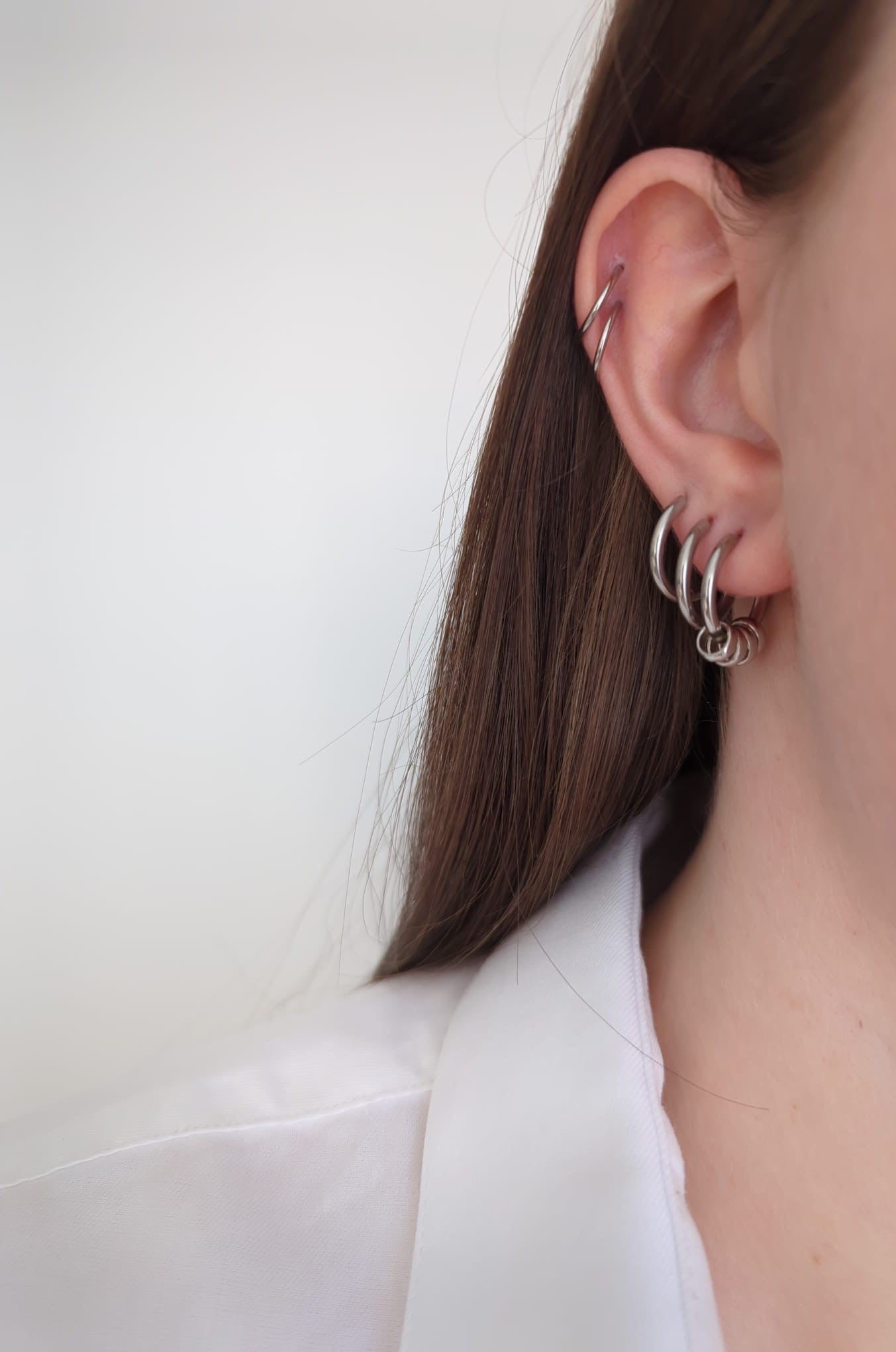 Boucles d'oreilles en acier inoxydable avec breloques anneaux dorées ou argentées - 14 mm