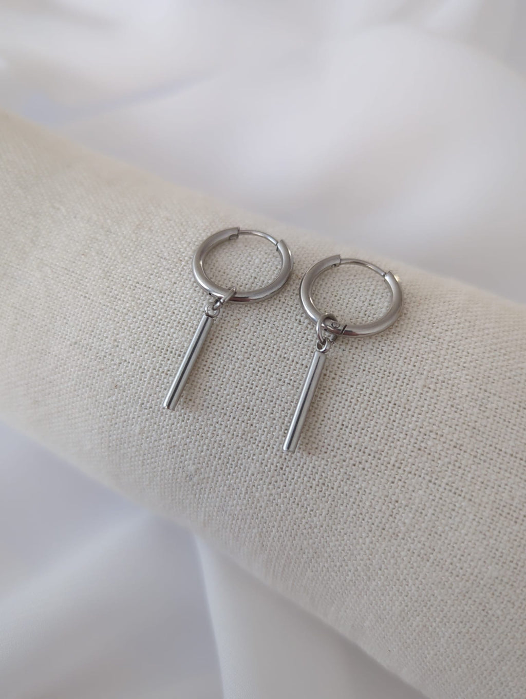 Boucles d'oreilles en acier inoxydable avec breloque dorée ou argentée - 12 mm