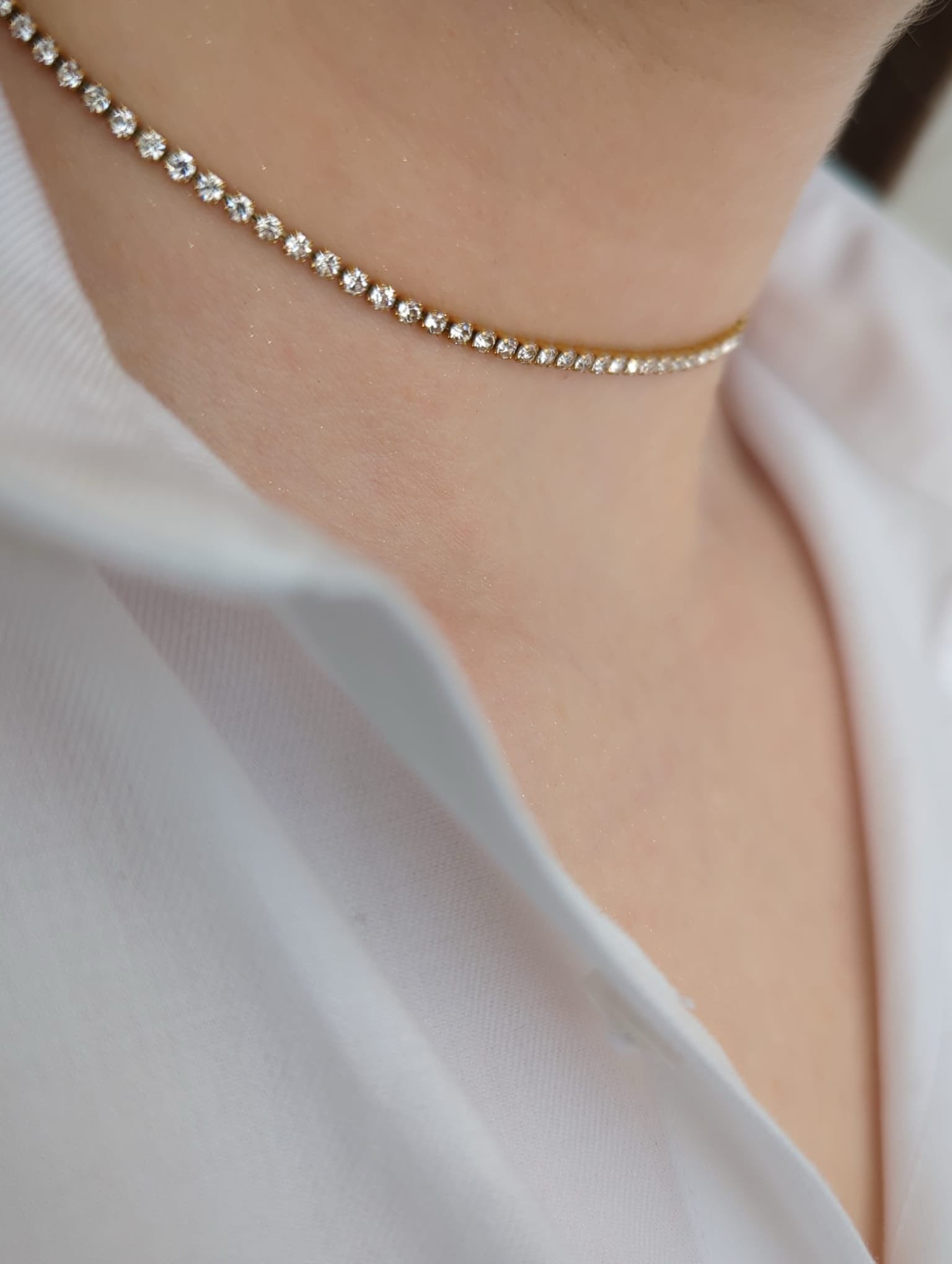 Collier doré en acier inoxydable avec des strass