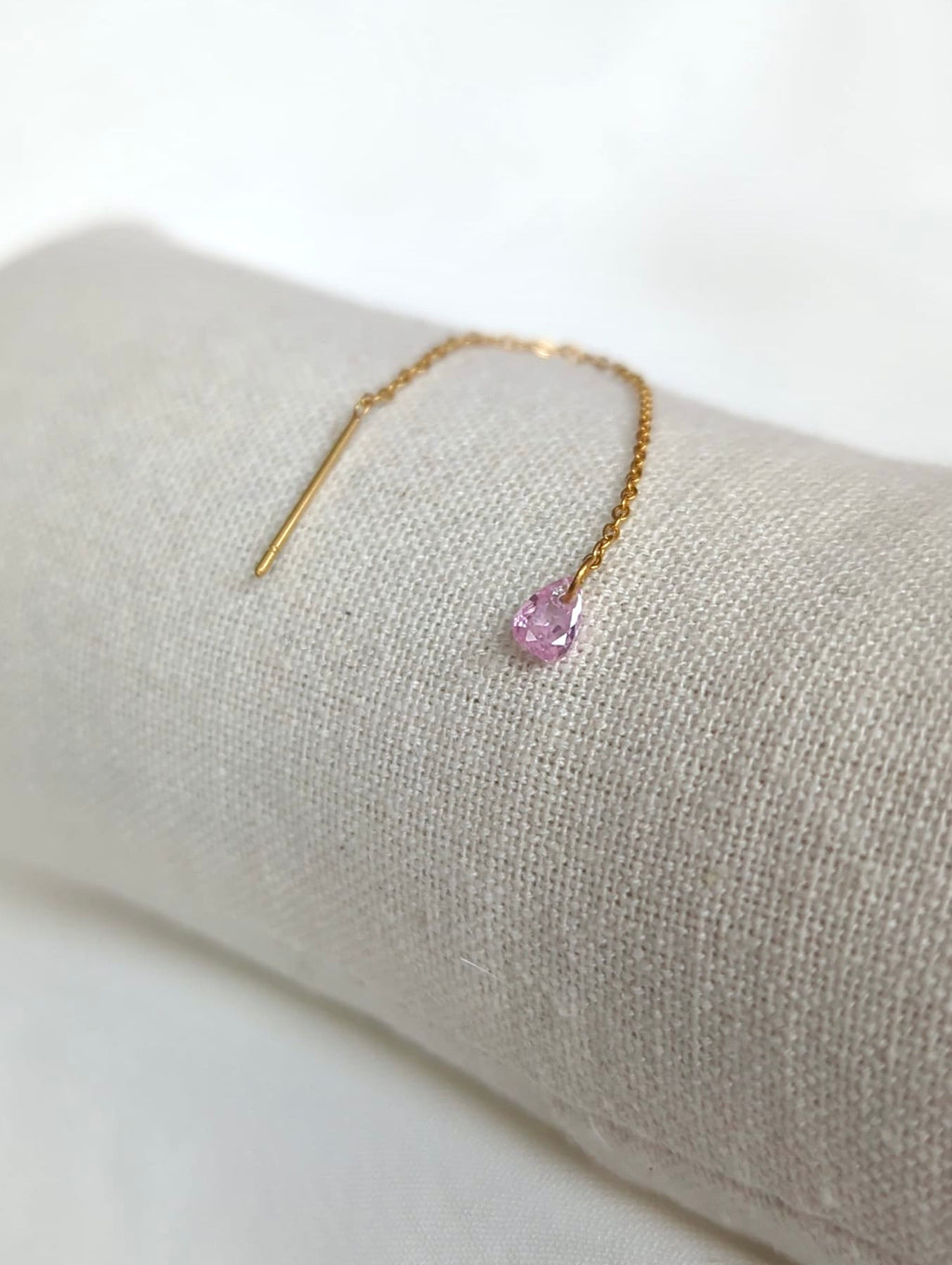 Boucles d'oreilles pendantes en acier inoxydable doré avec zircons
