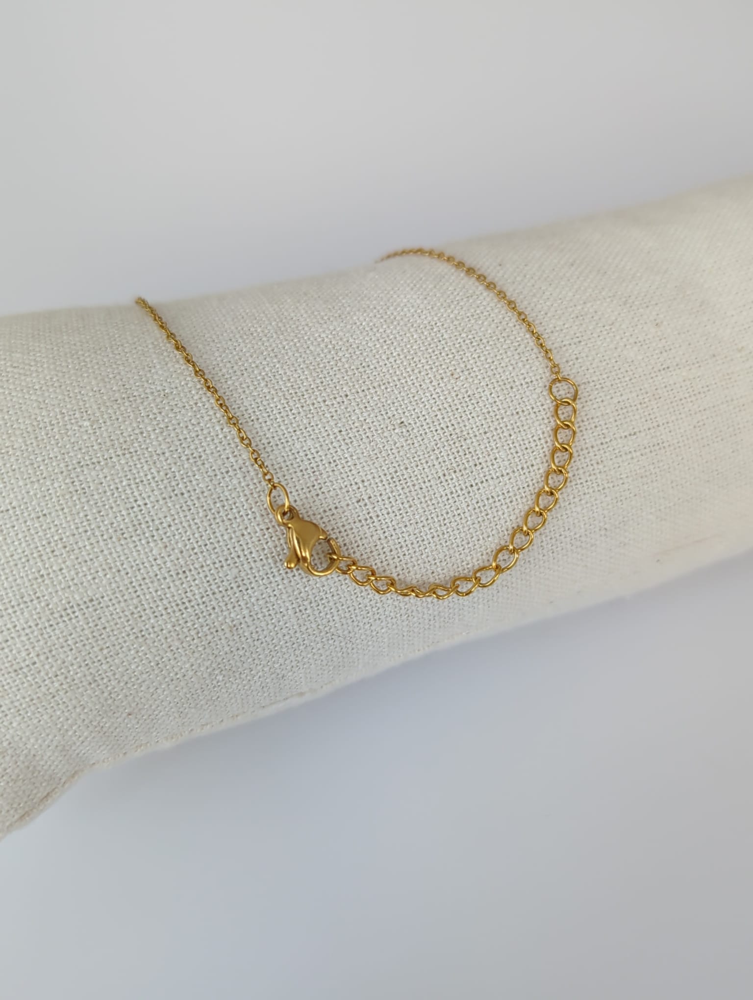 Collier doré en acier inoxydable avec zircon